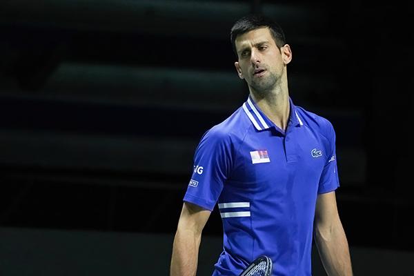 根据一些 根据一些