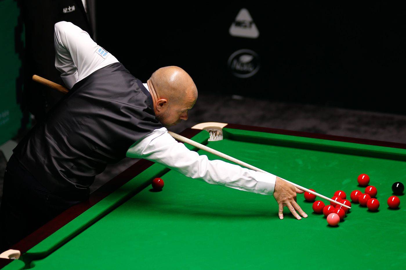 他出生于山 他出生于山