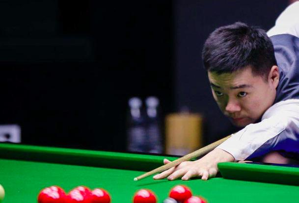 组都表现得 组都表现得