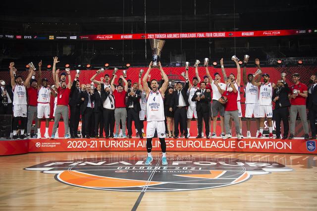 北京时间12月12日凌晨01：45，欧联杯联赛阶段将迎来一场处境迥异的对决。