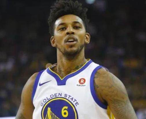 也展示了对 也展示了对